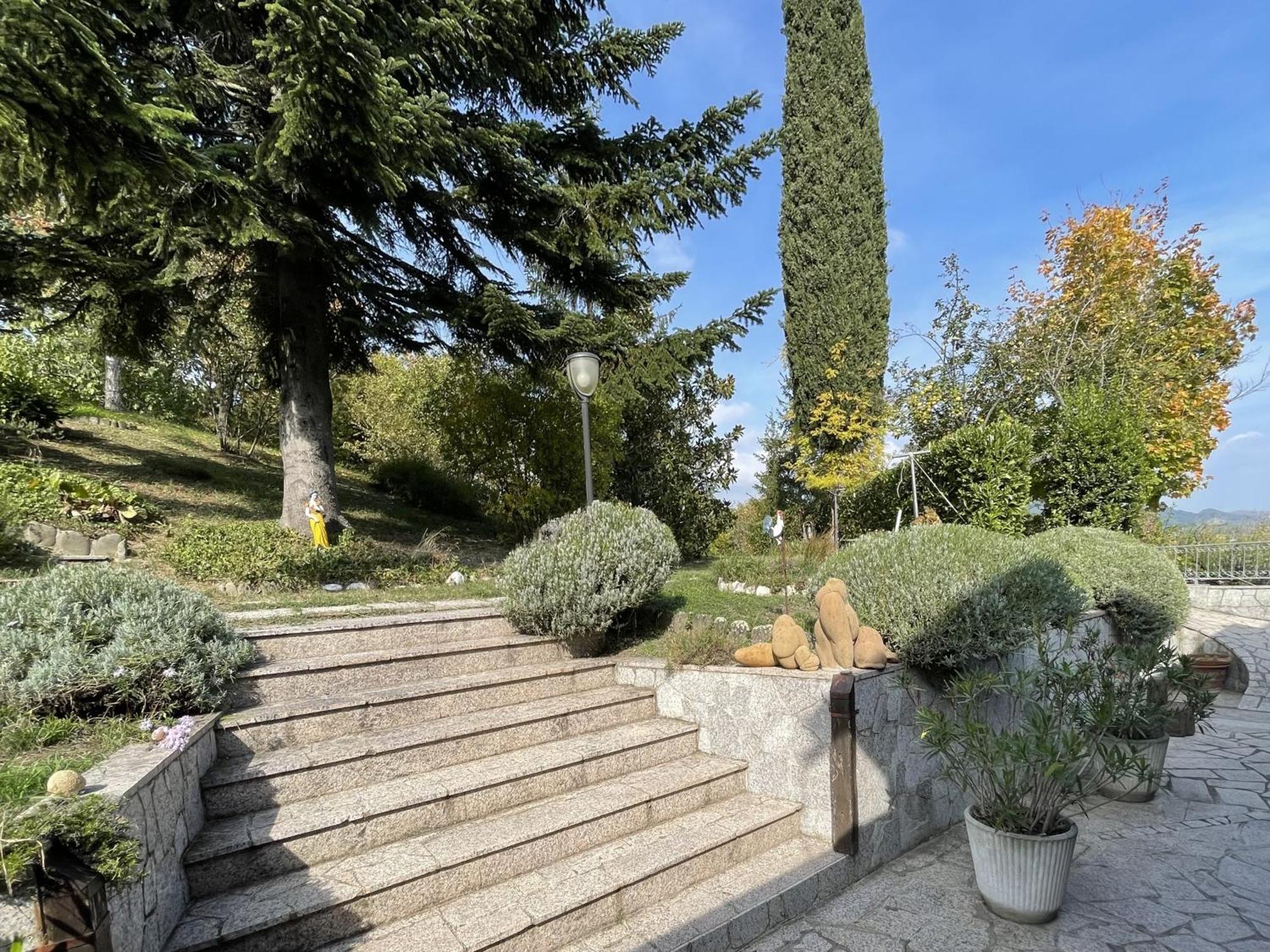 Mazzetti Country House-Vita In Campagna Con Giardino Vimignano-Chiesa Exterior photo